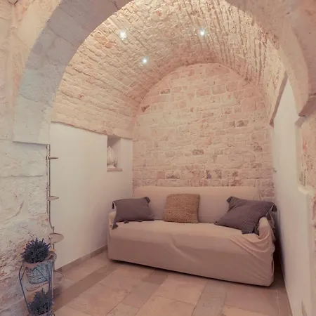 Trulli Nel Centro Storico Di 4*