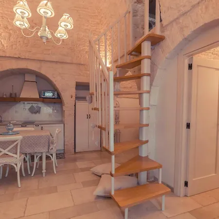 Trulli Nel Centro Storico Di 4*