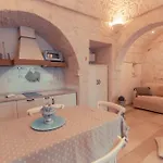 Trulli Nel Centro Storico Di Отель типа 