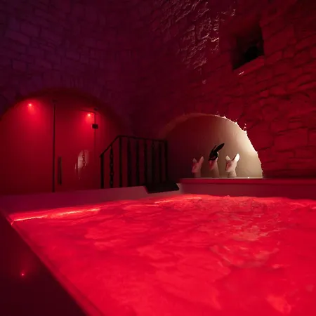 Bed & Breakfast Estrela - Trullo Benessere Nel Centro Storico Di -