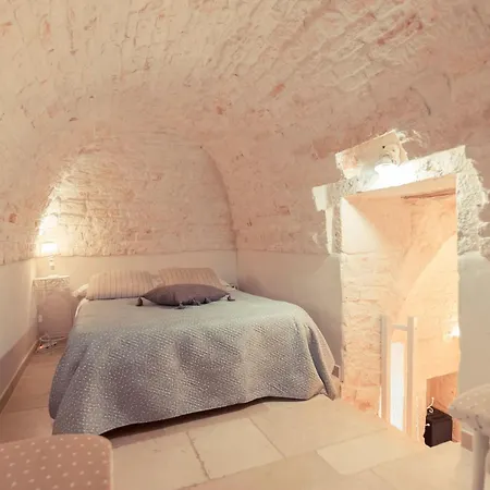 Estrela - Trullo Benessere Nel Centro Storico Di - 4*