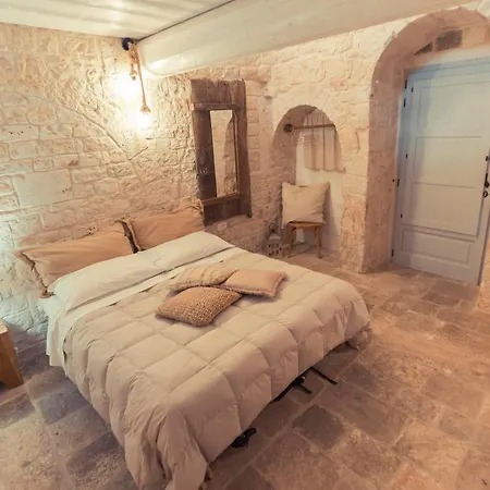 Estrela - Trullo Benessere Nel Centro Storico Di - 4* Alberobello
